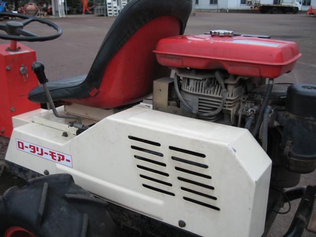 サンケー中古乗用草刈機　ロータリーモア