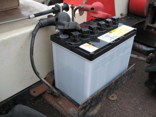 サンケー中古乗用草刈機　ロータリーモア