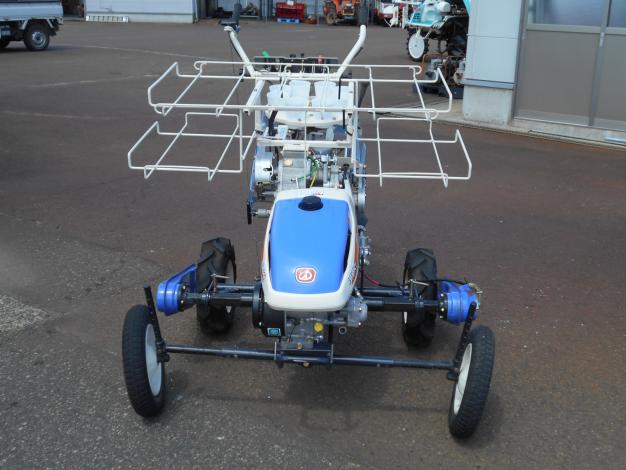 イセキ　中古野菜移植機