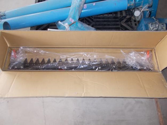 クボタ　コンバイン用刈刃