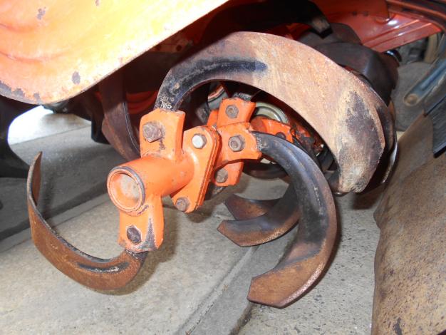 クボタ　ブルトラ