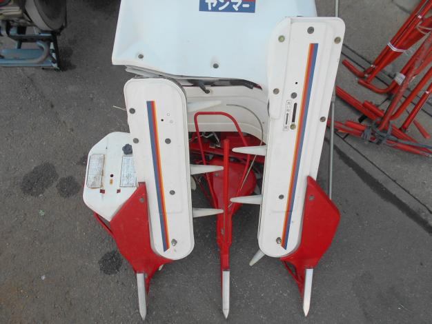 ヤンマー中古2条バインダー