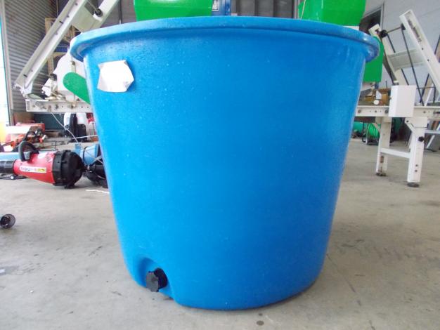 アロン化成　中古　プラスチック大型容器