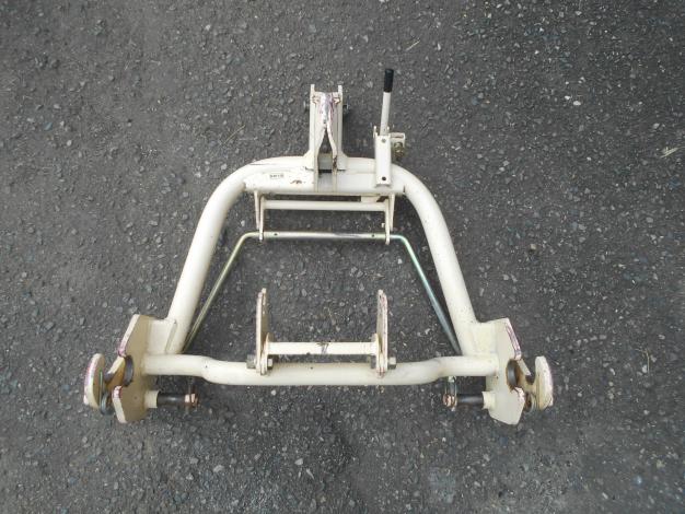 ニプロ　中古　ロータリー　1.5m　ヒッチ、PTOジョイント、トップリンク付き