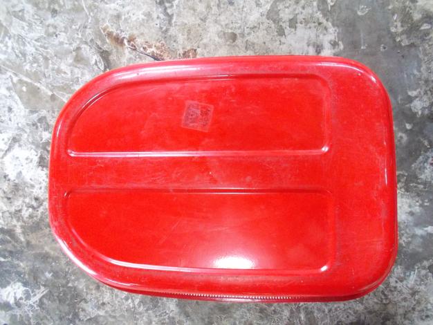 矢澤産業　中古　携行缶
