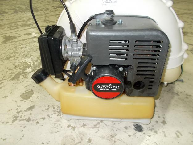 丸山　中古　背負動力散布機