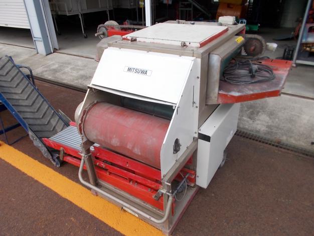 ミツワ　中古枝豆自動脱莢機セット