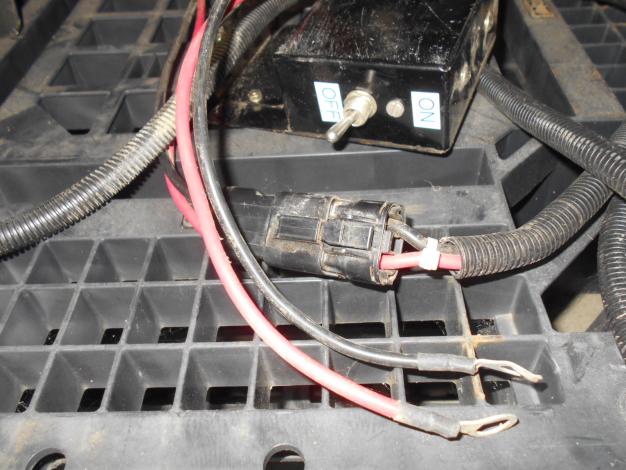 共立中古トラクターアタッチ散布装置