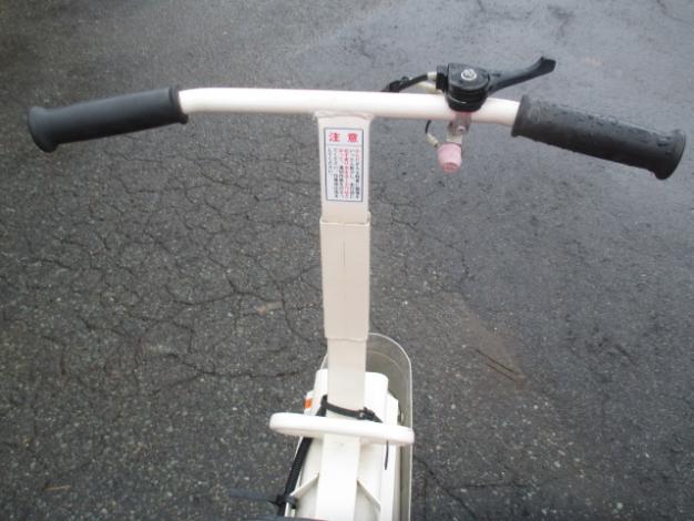 共立　やまびこ　中古　乗用溝切機