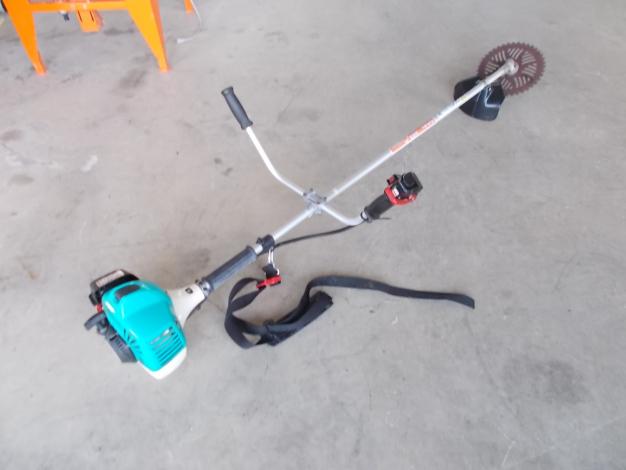 クボタ　中古　刈払機