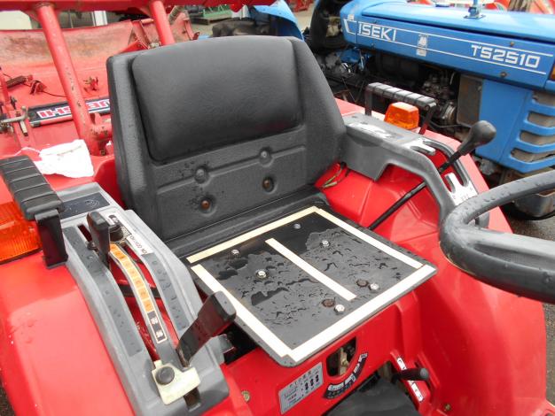 三菱トラクター