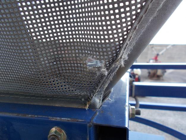 ヤンマー　中古　レザーコンテナ