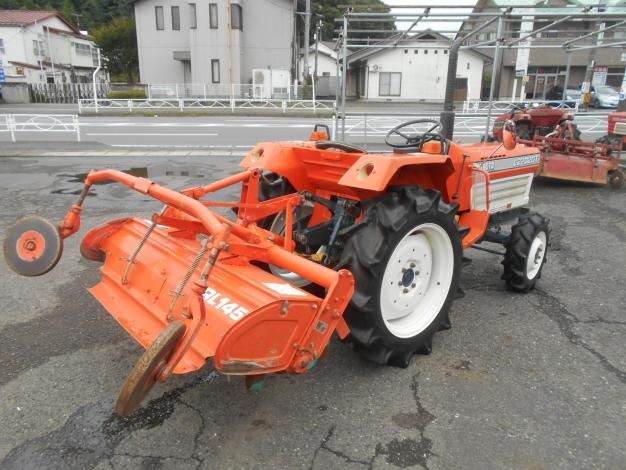 クボタ　中古　トラクター　22馬力