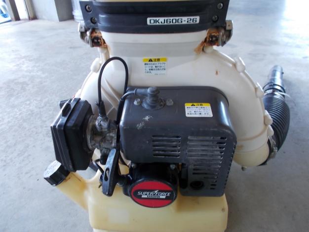 クボタ　中古　動力散布機