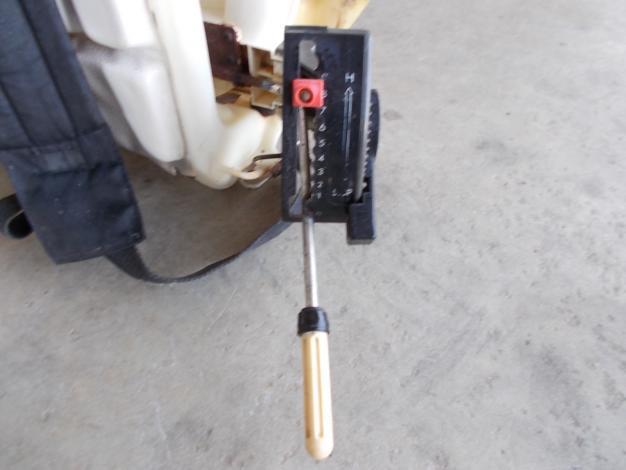 クボタ　中古　動力散布機