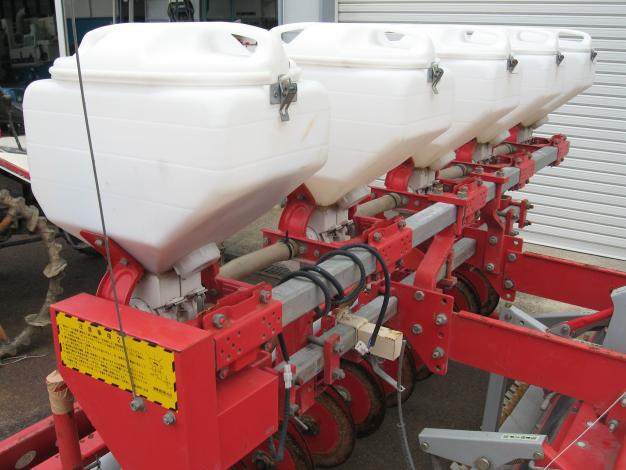 ニプロ　播種機付きハロー