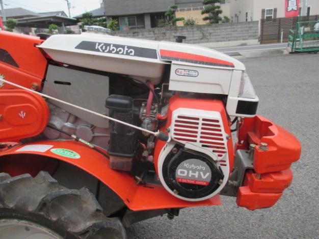 ガソリン耕耘機