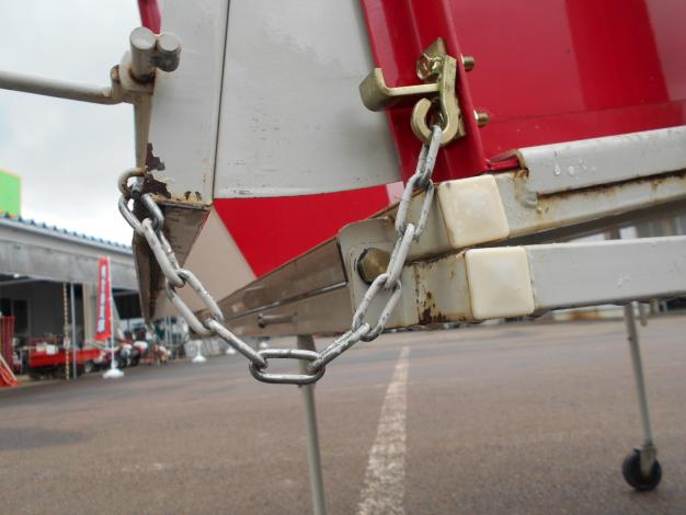 トラックダンプ中古