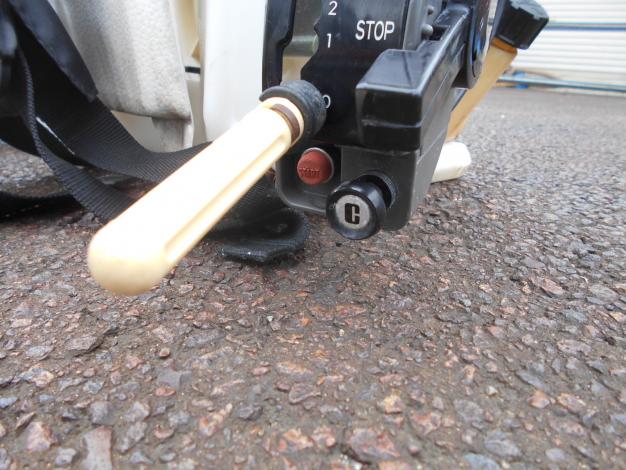 丸山製作所　中古背負動力散布機