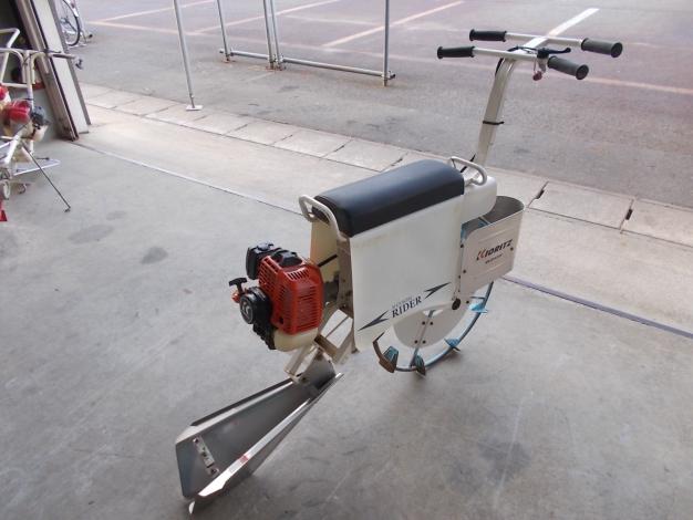 共立 中古 乗用溝切機 – 農キング