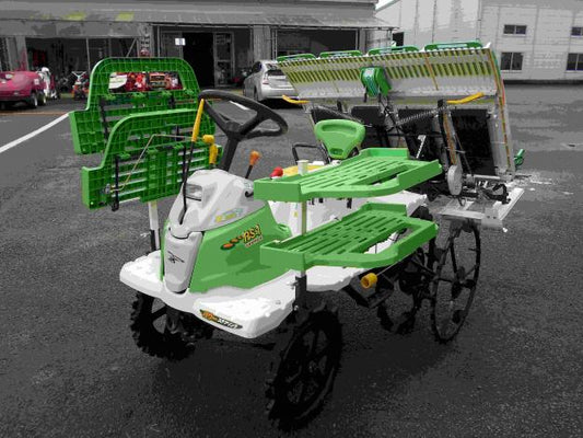 ヤンマー乗用4条田植機　PeS-1