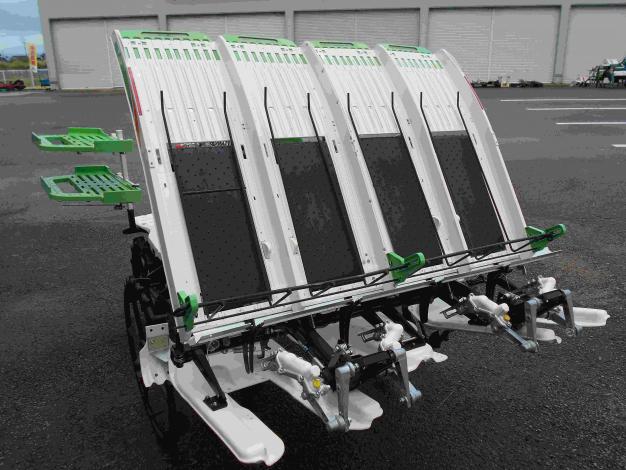 ヤンマー乗用4条田植機　PeS-1