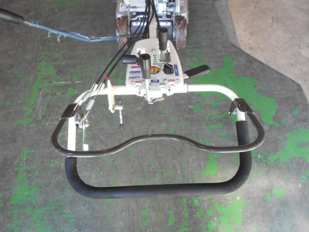 イセキ 中古 スパイダーモア