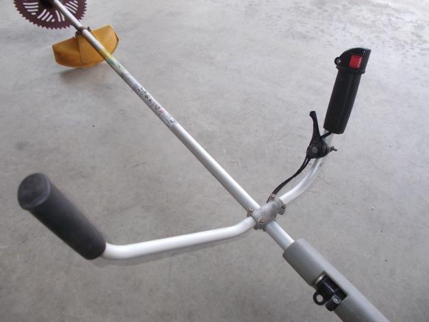 丸山　中古　刈払機