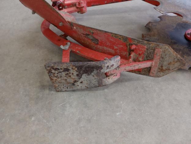 小関　明渠堀機(ミゾホール)　KM型