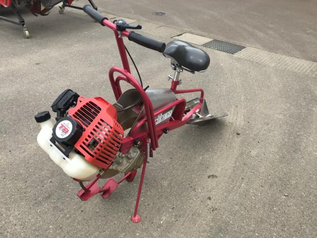 オータケ　中古　乗用溝切機