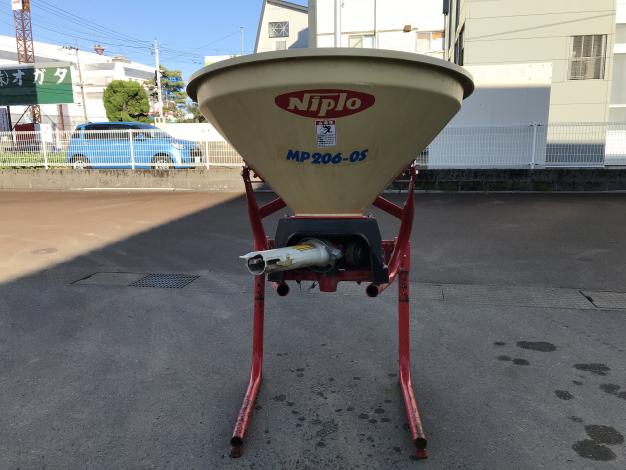 ニプロ　中古　ブロードキャスター