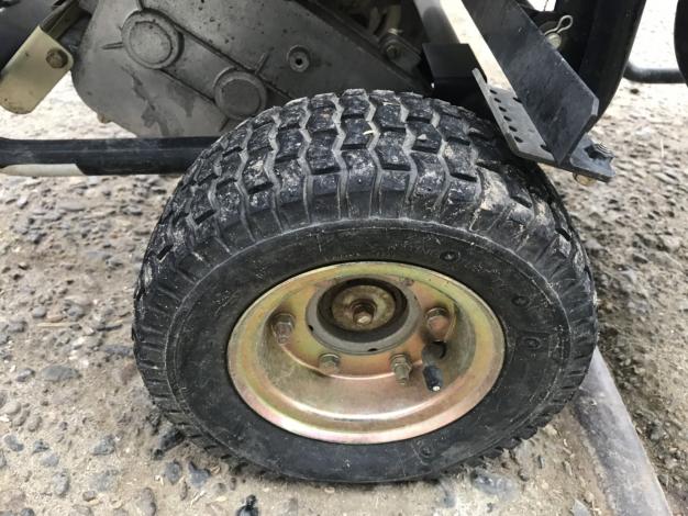 共立　中古　自走キャリーエンジン動噴