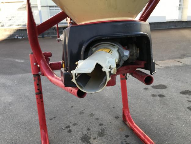 ニプロ 中古 ブロードキャスター – 農キング 