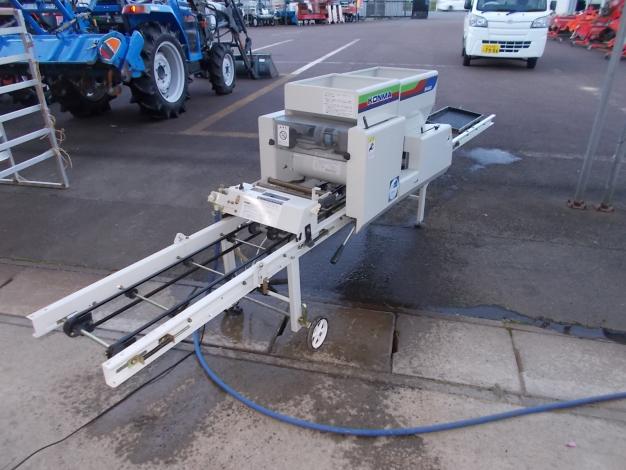 コンマ　中古　播種機