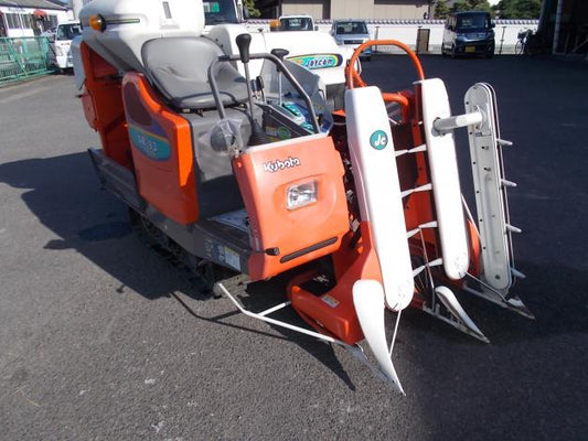 クボタコンバイン