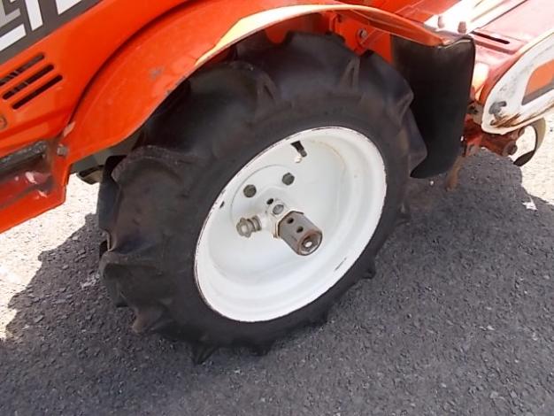 クボタ　中古　耕耘機