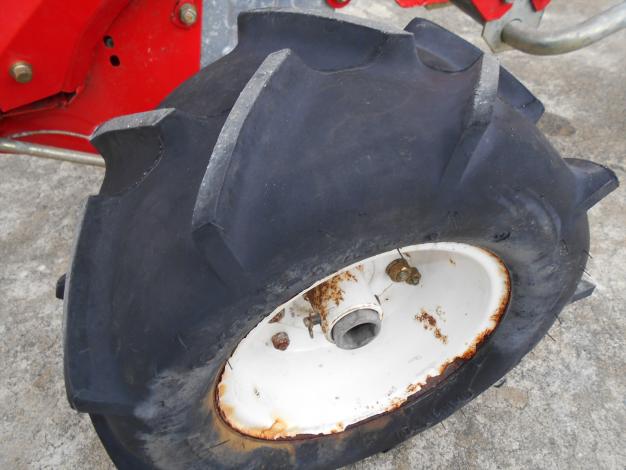 オーレック+スター 中古肥料散布機 – 農キング