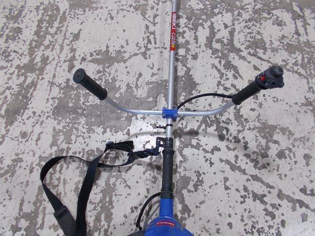 イセキ　中古　刈払機