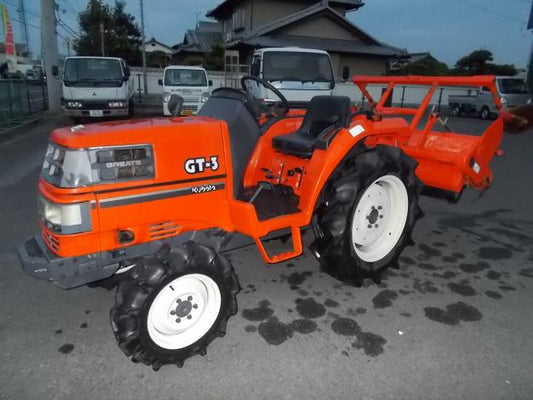 550h 21馬力トラクター