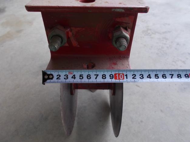 中古　溝掘り機