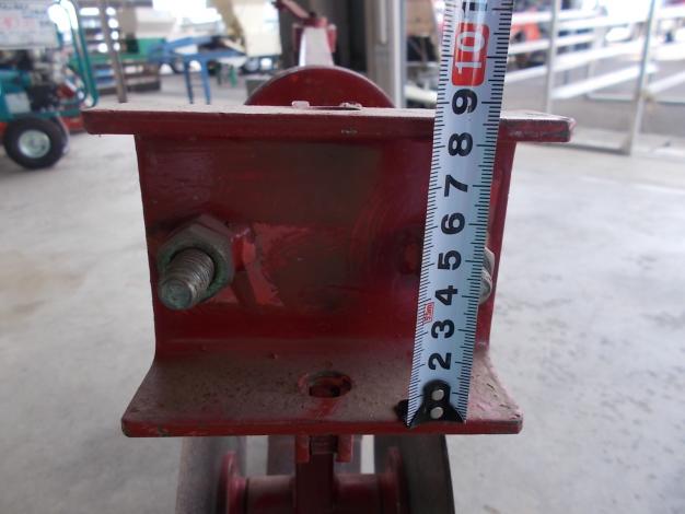 中古　溝掘り機