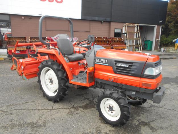 クボタ　中古　トラクター　21馬力