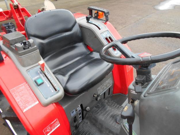 ヤンマー　中古トラクター