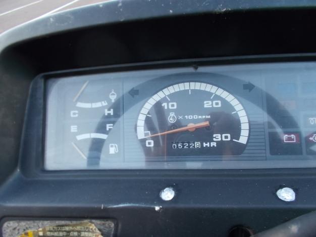 三菱　中古トラクター(フロントローダー付き)