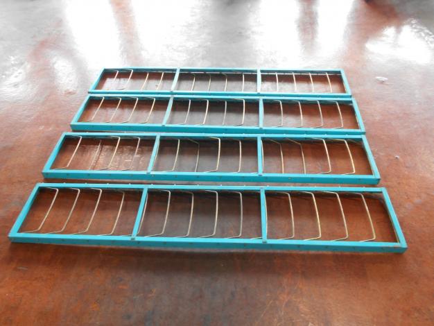 苗箱運搬枠 苗コンテナ