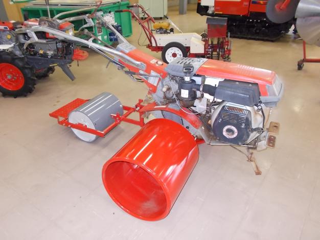 ヤンマー　中古　耕耘機 転圧ローラー 付