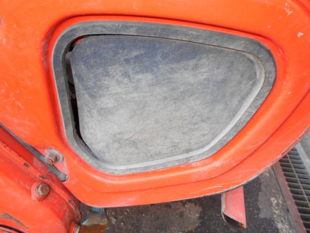 中古　クボタトラクター