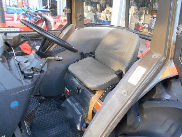 中古　クボタトラクター
