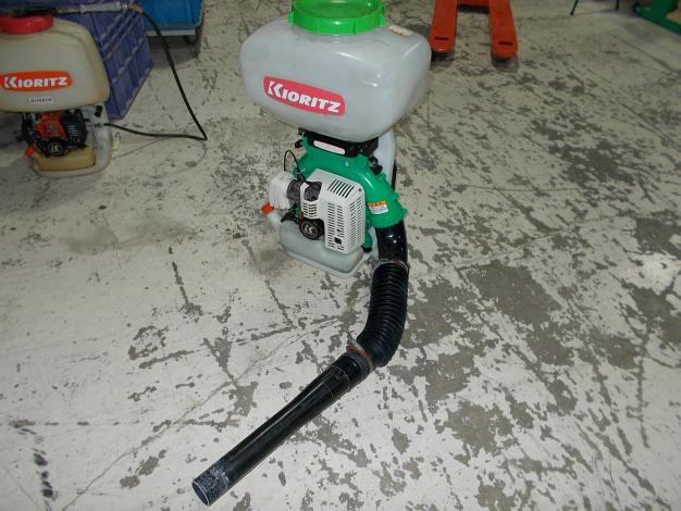 共立　中古　背負動力散布機
