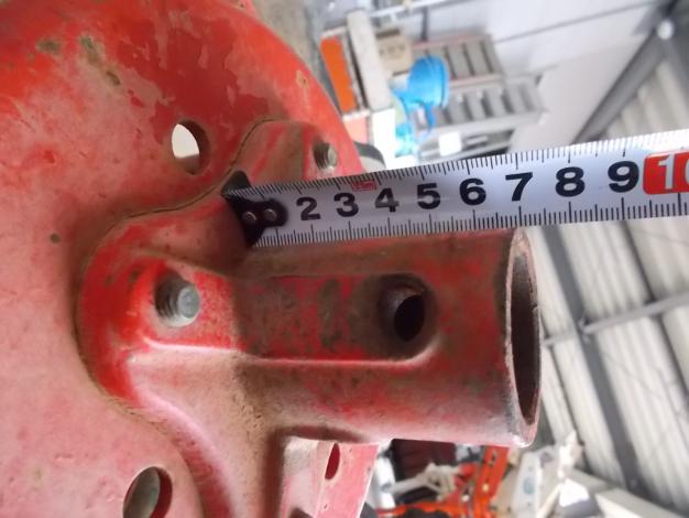 中古　マメトラ用タイヤ